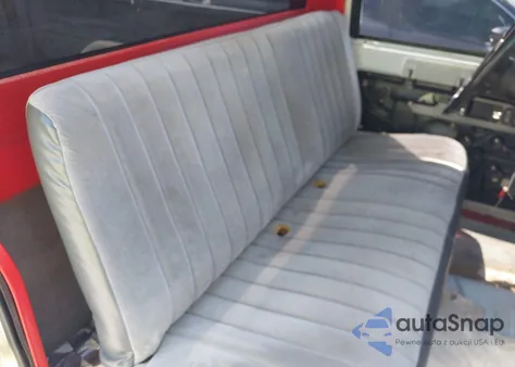 1989 Chevrolet Gmt-400 C1500 z USA, uszkodzony, nr VIN 1GCDC14K4KZ243786